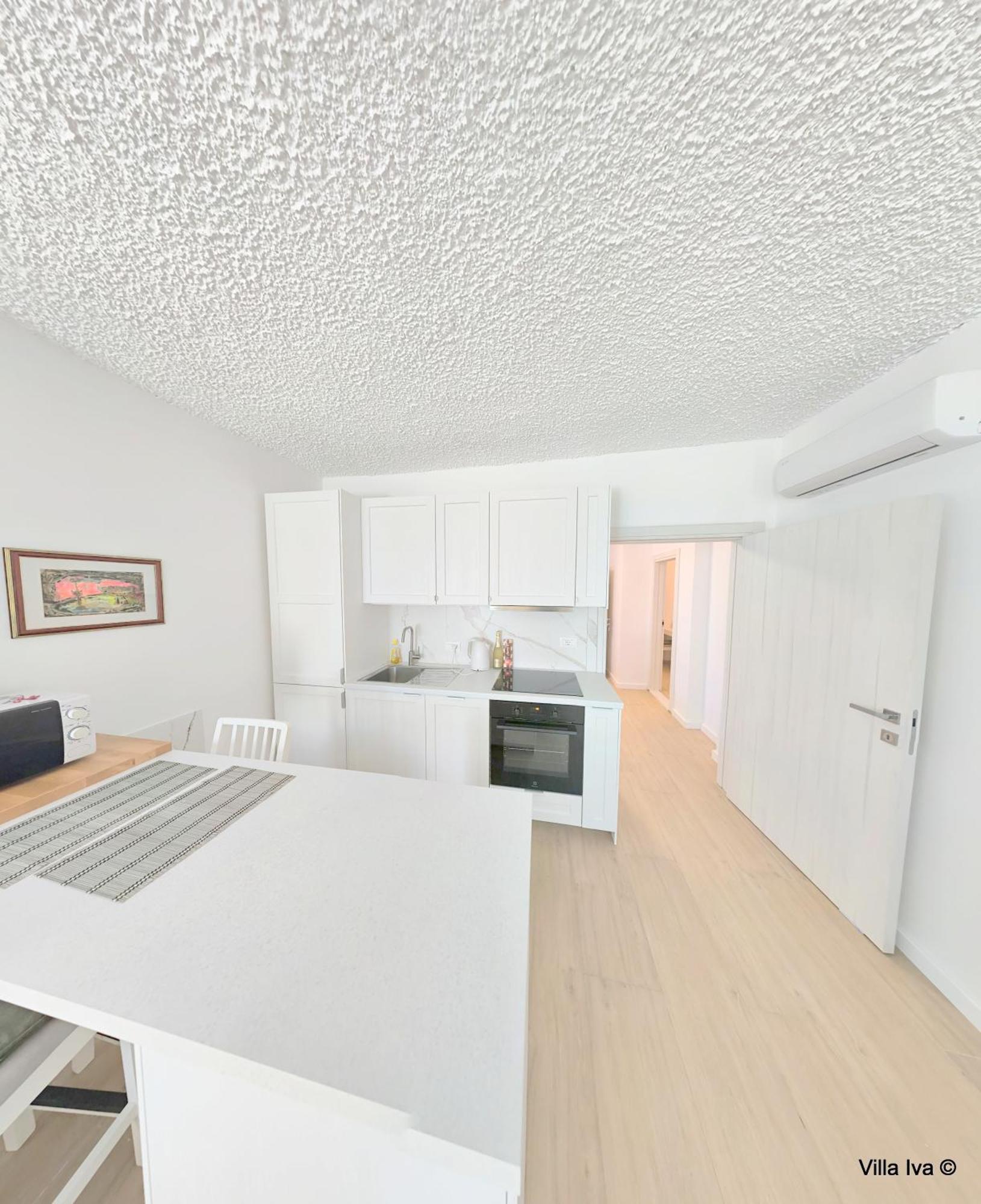 Apartments Iva Omiš Eksteriør bilde