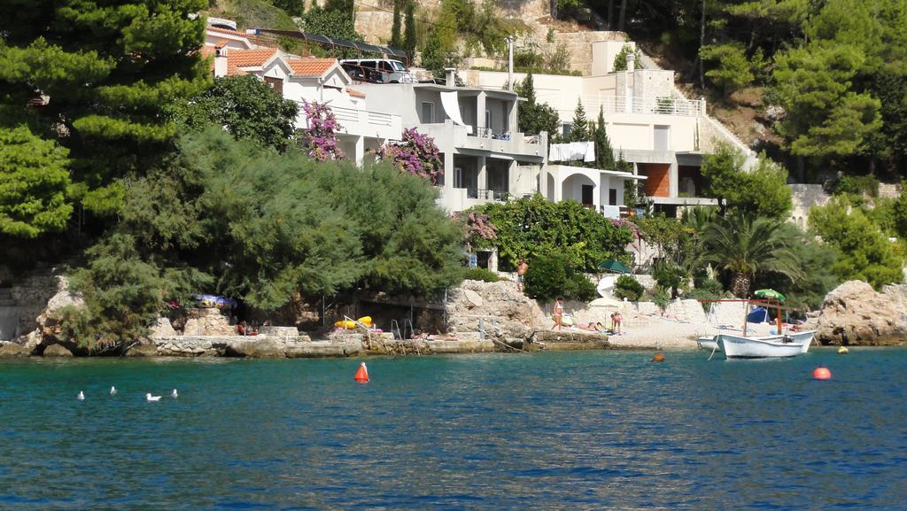 Apartments Iva Omiš Eksteriør bilde
